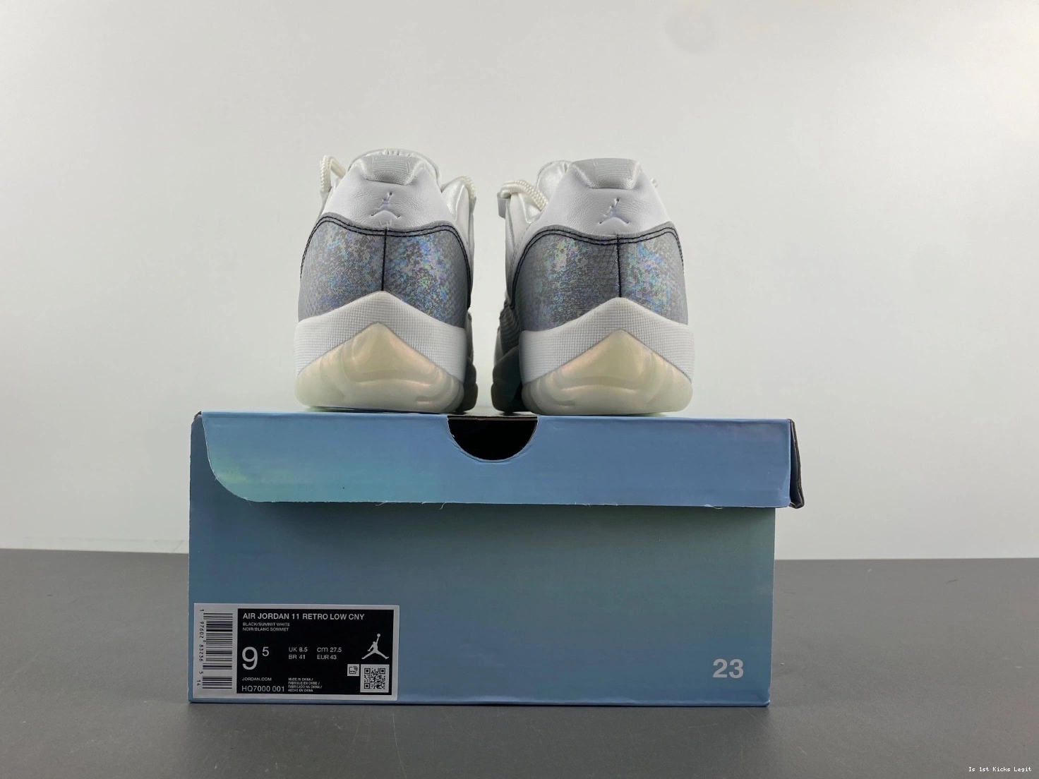 Year Low Snake Jordan CNY of the 11 HQ7000-001 Air 1110